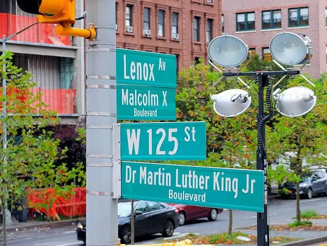 Harlem New York - Straßenschilder