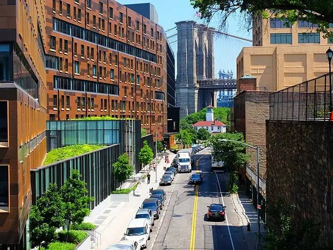 Brooklyn Bridge - Aussicht von der Squibb Bridge