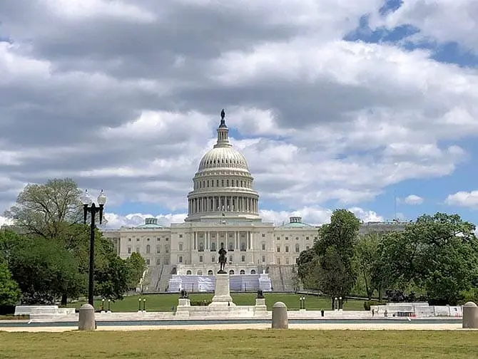 New York nach Washington D.C., Philadelphia und Amish Country Zweitägiger Ausflug - Capitol Washington 