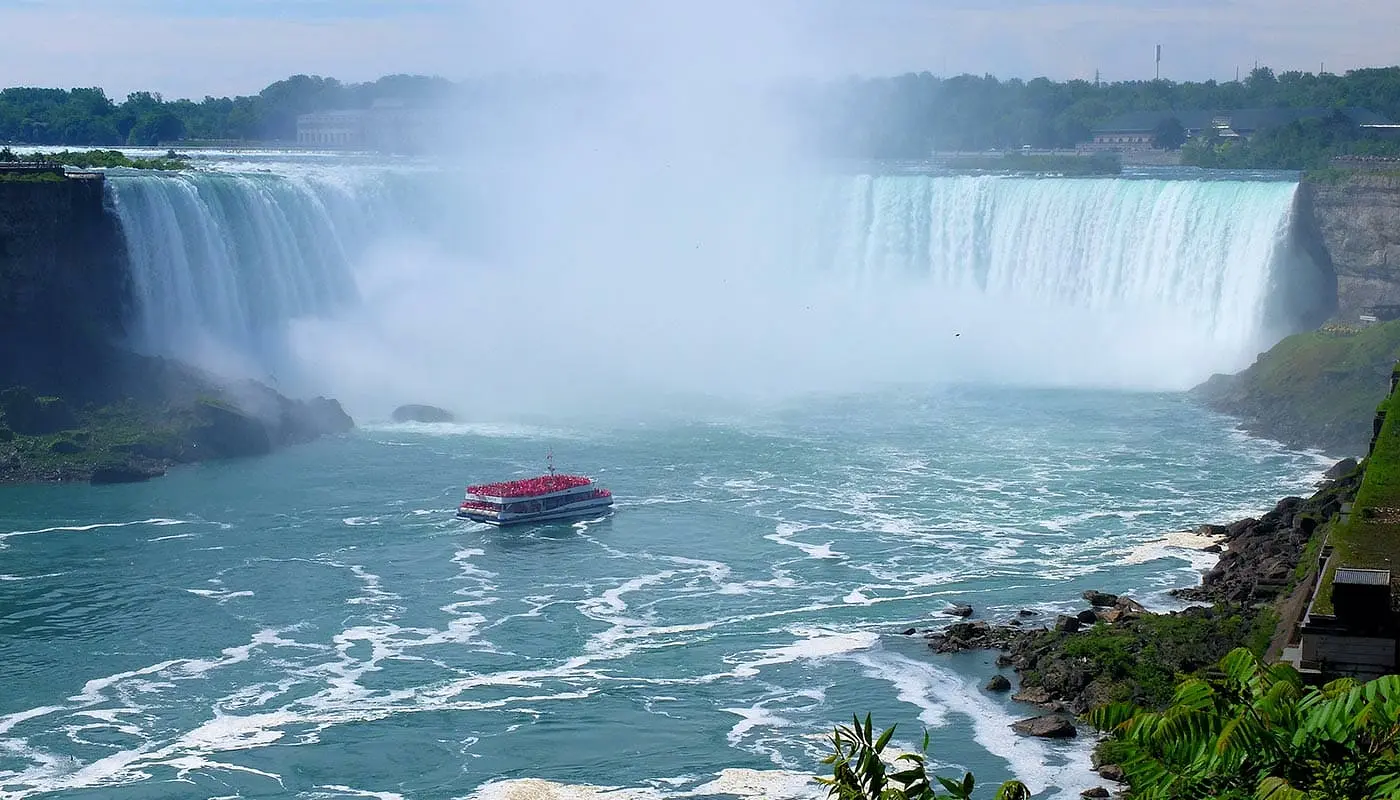 New York nach Kanada, Niagarafälle und Finger Lakes Dreitägiger Ausflug - Bootstour