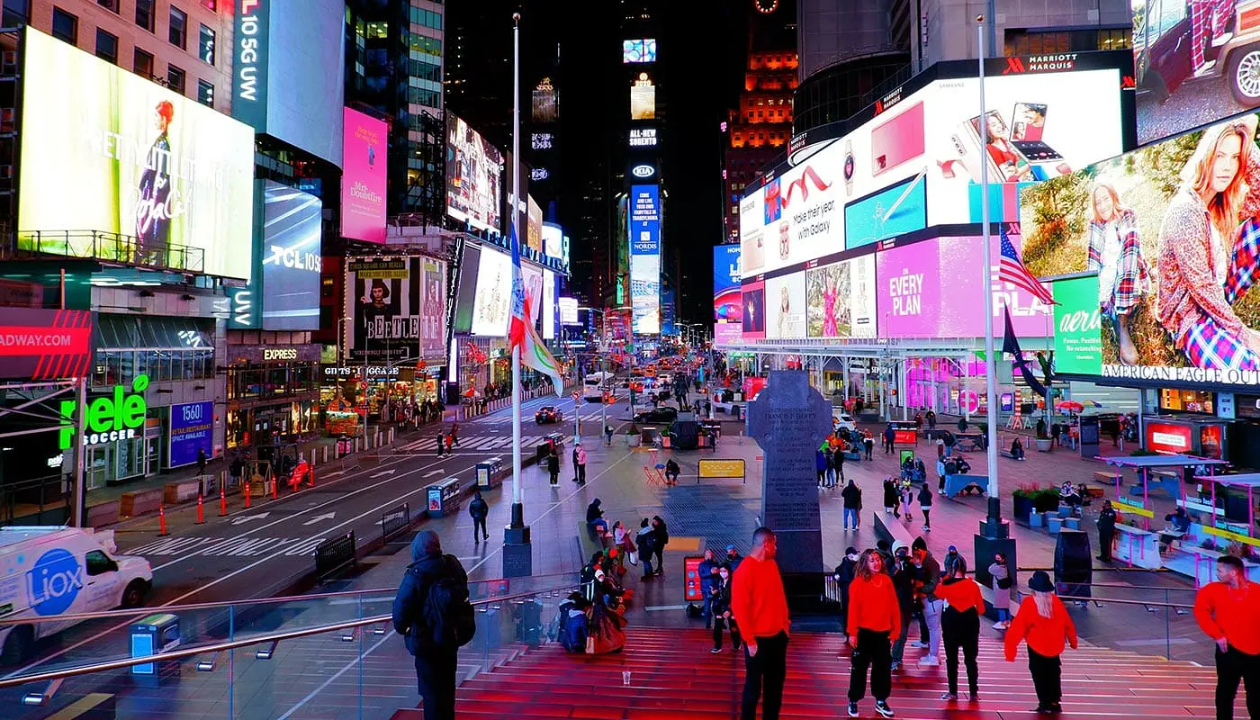 Was kann man im Theater District machen- Times Square