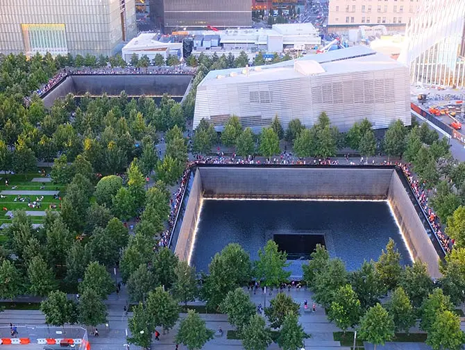 9/11 Memorial am Ground Zero - Von oben