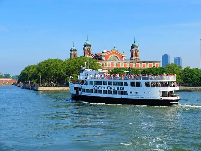 Ellis Island - Bootstour zur Freiheitsstatue