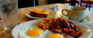 Essen Und Trinken In New York Newyorkcity De