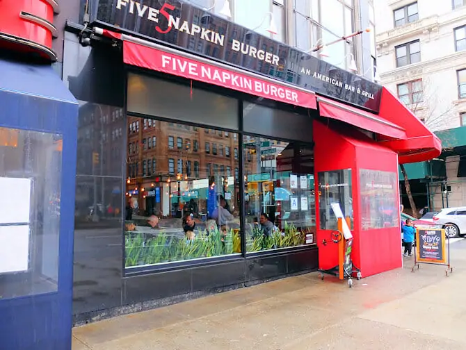 Die besten Burger in New York - 5 Napkin Burger
