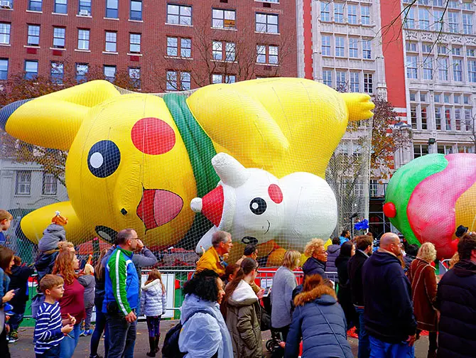 Macy's Thanksgiving Parade - Aufblasen der Ballons