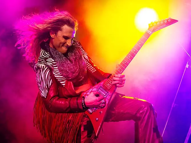 Rock of Ages the Musical in New York Tickets - Stacee Gitarre