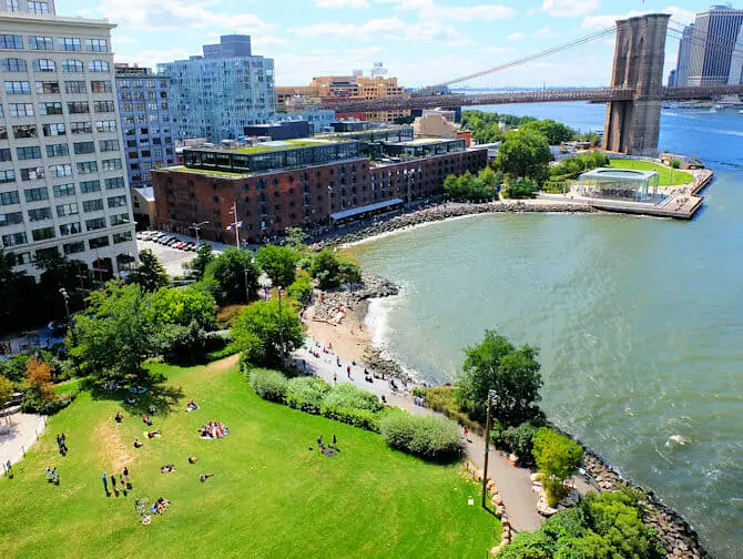 Brooklyn Bridge Park in New York