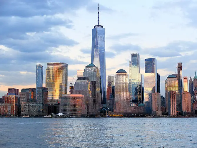 Bootstouren am Abend in New York