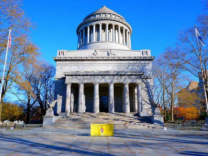 Veterans Day in NYC - Grants Tomb