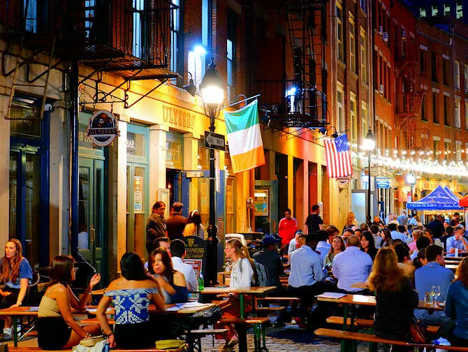 Stone Street in NYC - Bars und Restaurants