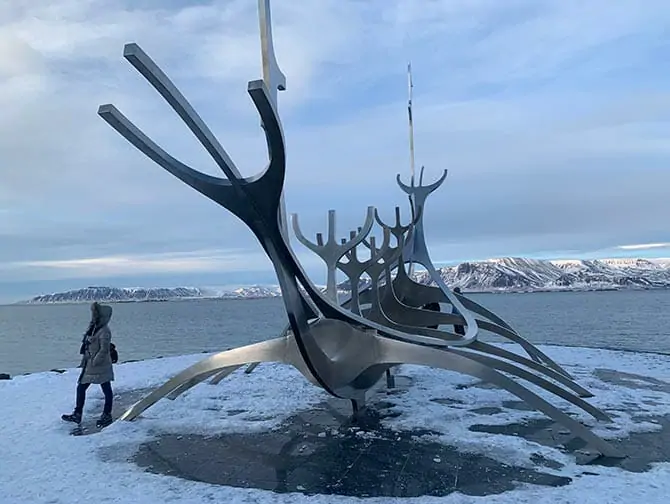 Zwischenstopp auf Island auf dem Weg nach New York - Kunstwerk Sólfar