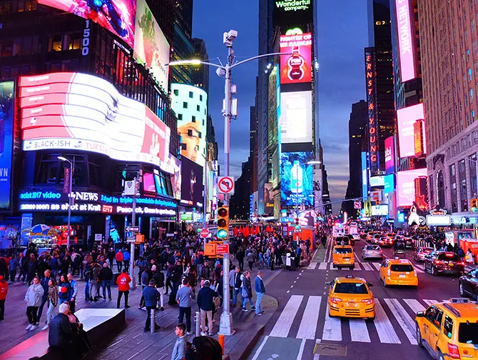 Gray Line Hop on Hop off Bus in New York - Nacht Tour
