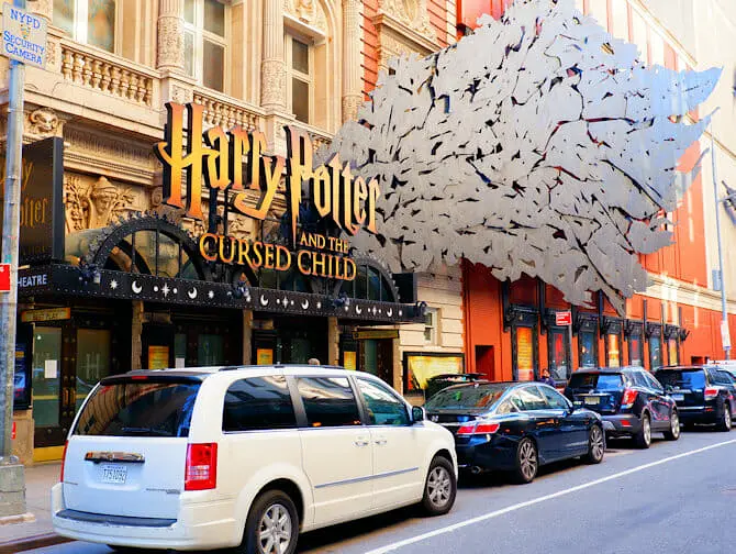 Was kann man im Theater District machen- Broadway Musicals