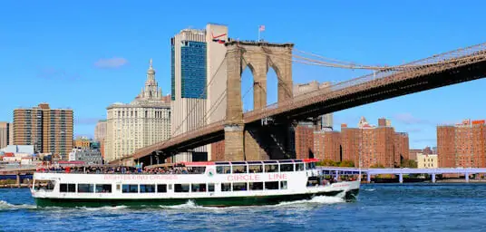 Circle Line Bootstouren