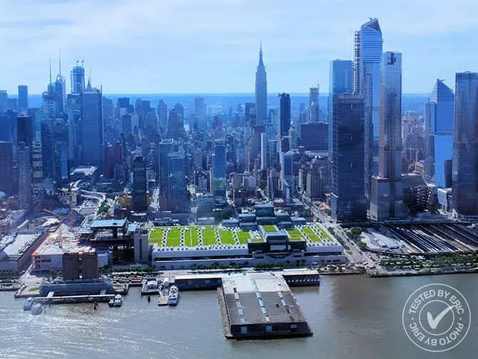 New York Helikopter-Rundflug - Über den Hudson fliegen