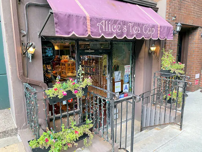 Muttertag in New York - Alice's Tea Cup