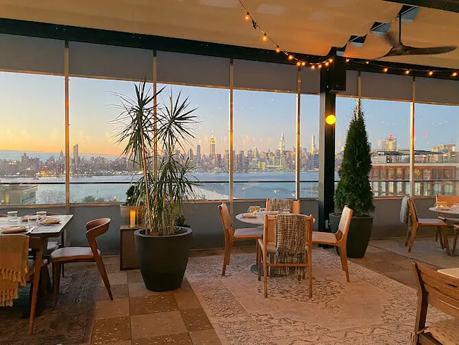 Was kann man in Williamsburg machen - Abendessen mit Aussicht 