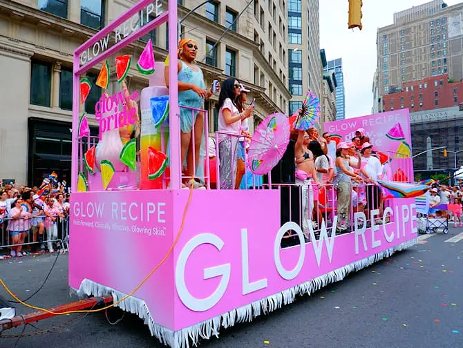New York Pride (aka Gay Pride) - Parade