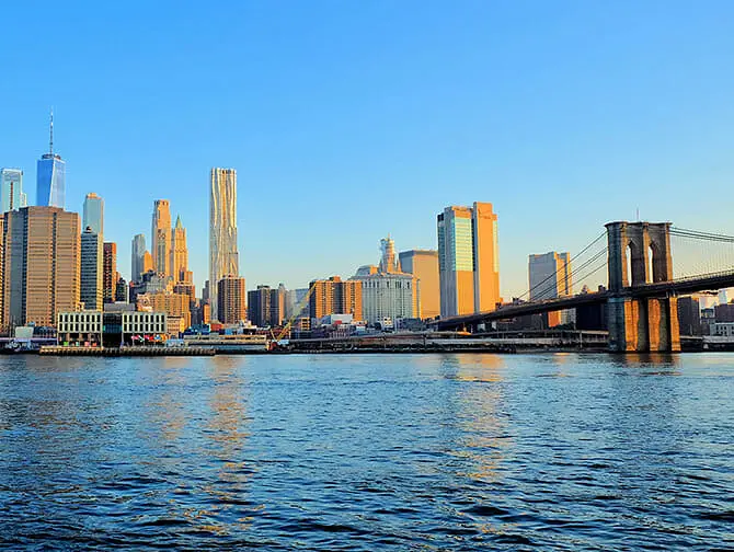 Drehorte in New York - Brooklyn Bridge Park