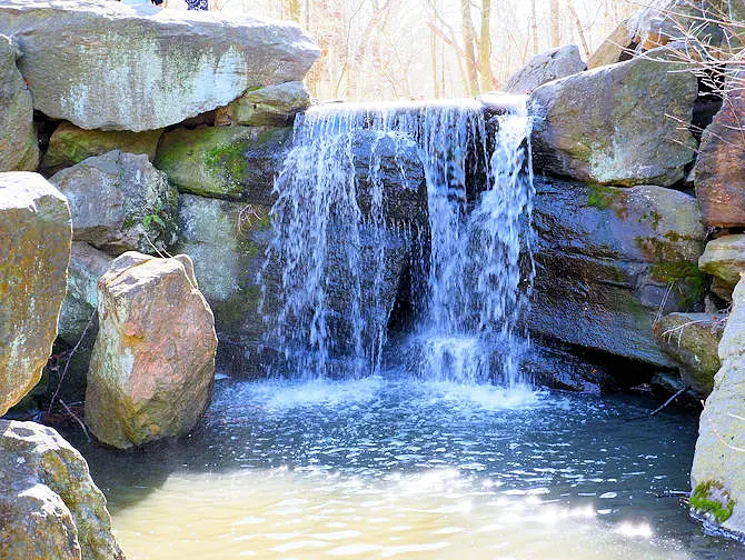 Central Park in New York - Wasserfall