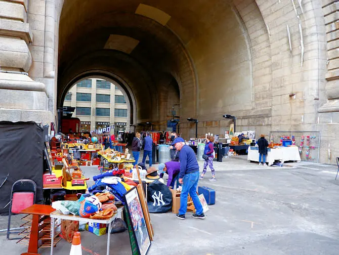 Flohm&auml;rkte in New York - Dumbo Flea Market