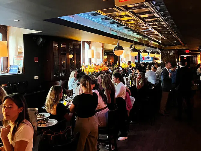 Themen-Restaurants in New York Trinity Place - Innenbereich