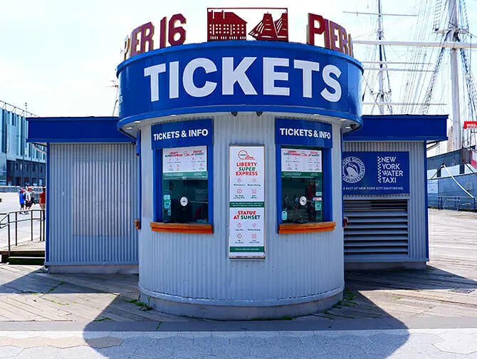 Circle Line: Liberty Super Express Bootstour (50 min) - Tickets