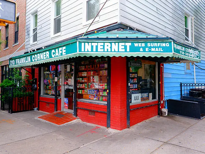 Was kann man in Greenpoint machen - Lokale Geschäfte