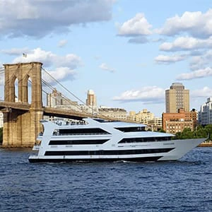 Silvester Bootstouren in New York - Timeless Yacht