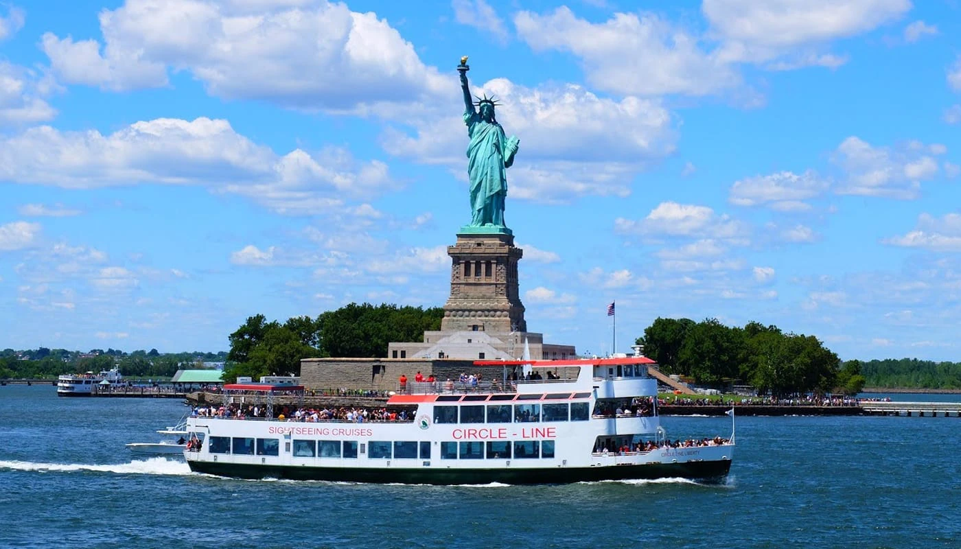 Die besten Sehensw&uuml;rdigkeiten in New York - Bootstour