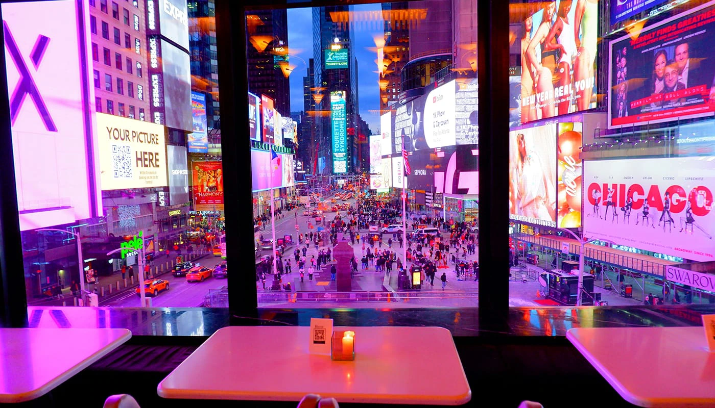 Hotels am Times Square - Renaissance New York Times Square Hotel