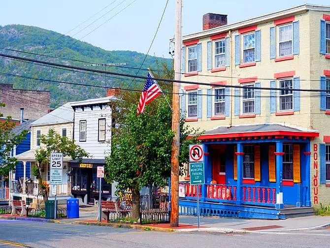 Kleine Stadt Amerika: Tagesausflug nach Cold Spring bei New York