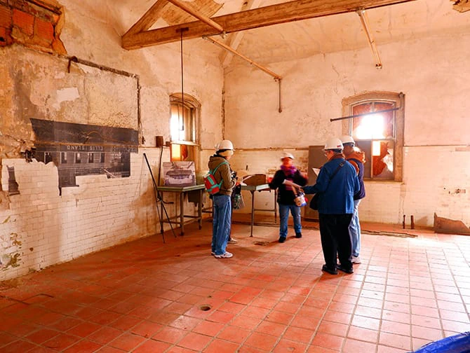 Ellis Island Hard Hat Hospital Tour - Krankenhaus der Einwanderungsinsel