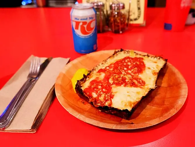 Beste Pizza in New York - Ace's Pizza Detroit style