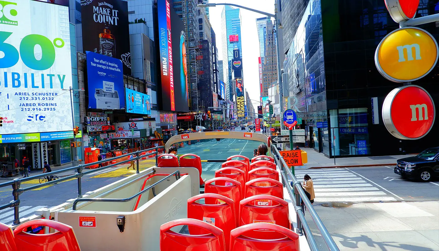 New York 8-Tage-Reiseroute – Mit dem Hop-on-Hop-off-Bus fahren